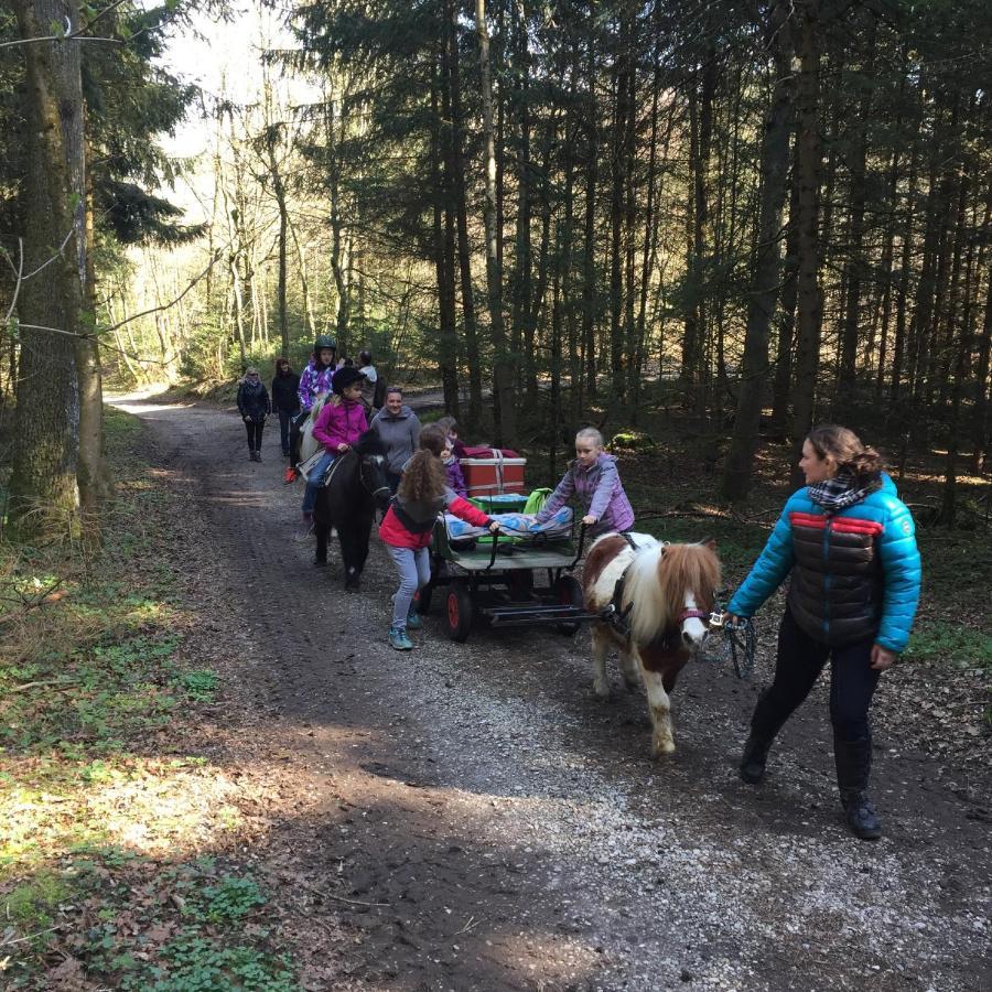 Ferienhaus Spielburg Altötting Екстериор снимка