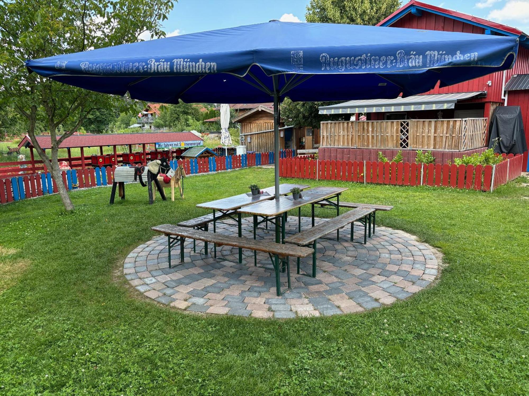 Ferienhaus Spielburg Altötting Екстериор снимка