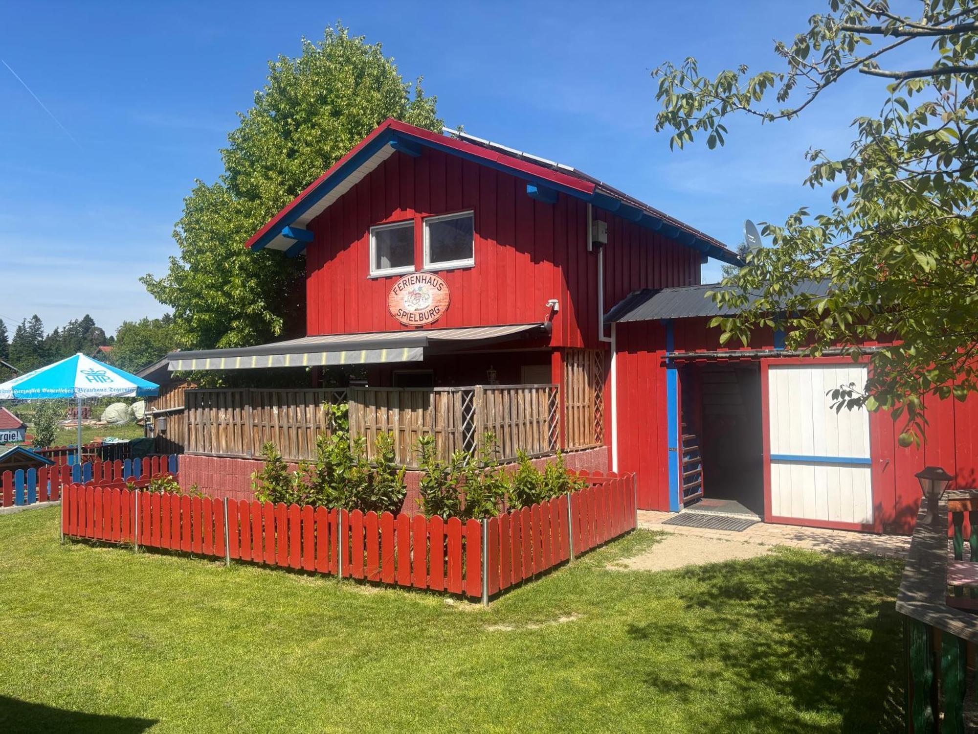 Ferienhaus Spielburg Altötting Екстериор снимка